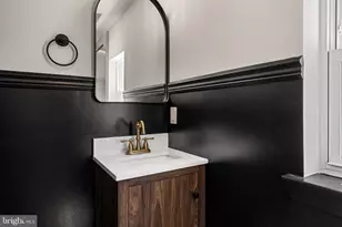 814 Belgrade St, Philadelphia, PA 19125 - Photo 12