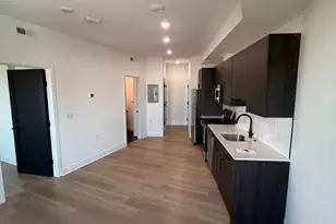 635 N 5th St, Philadelphia, PA 19123 - Photo 2