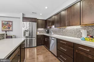 808 Carpenter St, Philadelphia, PA 19147 - Photo 4