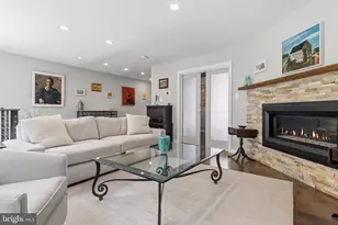 808 Carpenter St, Philadelphia, PA 19147 - Photo 10