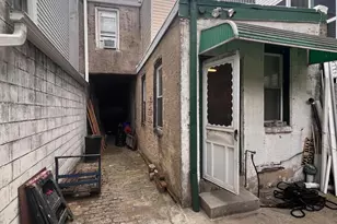 1217 E Fletcher St, Philadelphia, PA 19125 - Photo 14