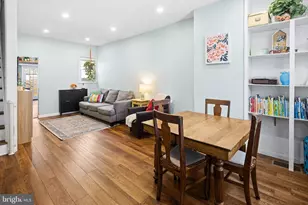 880 N Myrtlewood St, Philadelphia, PA 19130 - Photo 4