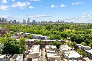 880 N Myrtlewood St, Philadelphia, PA 19130 - Photo 24