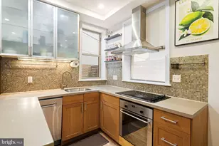411 S Carlisle St, Philadelphia, PA 19146 - Photo 4