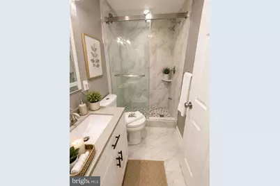 2440 S 9th Street, Philadelphia, PA 19148 - Photo 4
