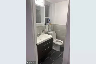2440 S 9th Street, Philadelphia, PA 19148 - Photo 34