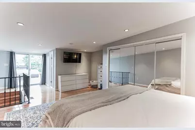 716 S 21st Street, Philadelphia, PA 19146 - Photo 10