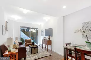 1036 Montrose St, Philadelphia, PA 19147 - Photo 6