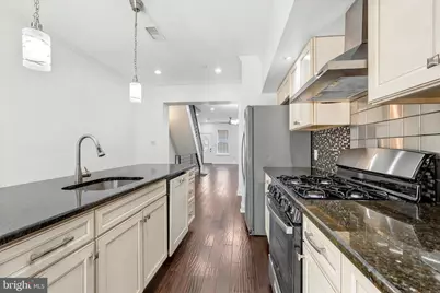 726 McKean Street, Philadelphia, PA 19148 - Photo 10