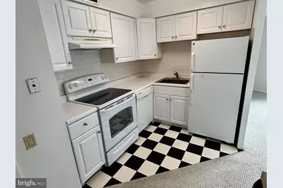 1420 Locust Street #12B, Philadelphia, PA 19102 - Photo 6