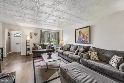 339 E Claremont Road, Philadelphia, PA 19120 - Photo 2