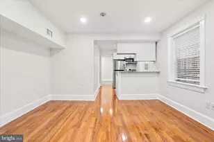244 S 8th St, Philadelphia, PA 19107 - Photo 2
