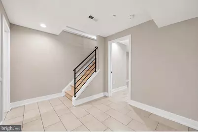 1446 S Taylor Street, Philadelphia, PA 19146 - Photo 32