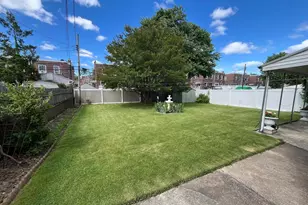 2026 Stanwood St, Philadelphia, PA 19152 - Photo 30