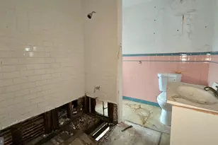 902 S 47th St, Philadelphia, PA 19143 - Photo 48
