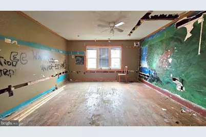 902 S 47th Street, Philadelphia, PA 19143 - Photo 50