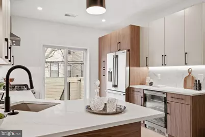 2209 Montrose Street, Philadelphia, PA 19146 - Photo 6
