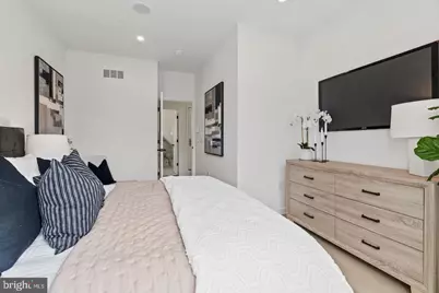 2209 Montrose Street, Philadelphia, PA 19146 - Photo 18