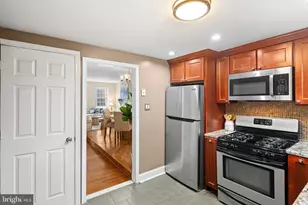1804 Montrose St, Philadelphia, PA 19146 - Photo 12
