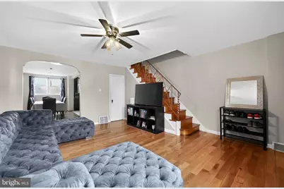 6651 Gillespie Street, Philadelphia, PA 19135 - Photo 2