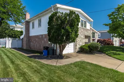9316 Laramie Road, Philadelphia, PA 19115 - Photo 2