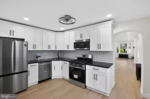 7222 Lawndale St, Philadelphia, PA 19111 - Photo 14