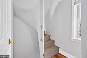 525 Fitzwater St, Philadelphia, PA 19147 - Photo 14