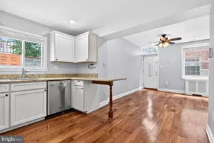 525 Fitzwater St, Philadelphia, PA 19147 - Photo 10