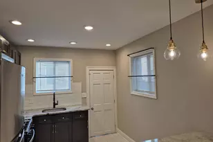 2228 S Bonsall St, Philadelphia, PA 19145 - Photo 10