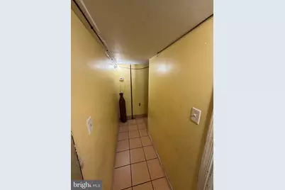 6521 Woodland Avenue, Philadelphia, PA 19142 - Photo 4