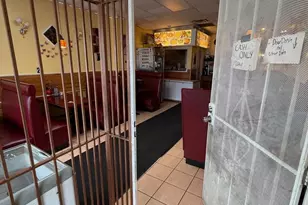 6521 Woodland Ave, Philadelphia, PA 19142 - Photo 2