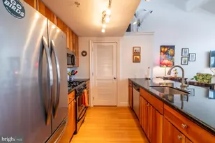 723 Bainbridge St, Philadelphia, PA 19147 - Photo 12
