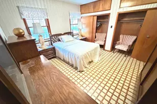 831 Moore St, Philadelphia, PA 19148 - Photo 10