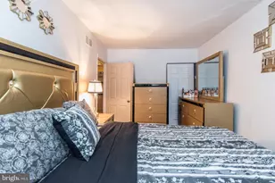 8023 Chelwynde Ave, Philadelphia, PA 19153 - Photo 48
