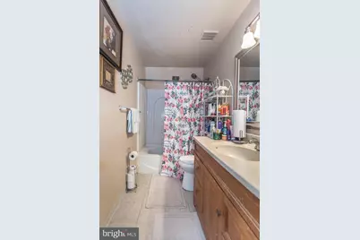 8023 Chelwynde Avenue, Philadelphia, PA 19153 - Photo 56