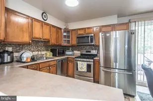 8023 Chelwynde Ave, Philadelphia, PA 19153 - Photo 20