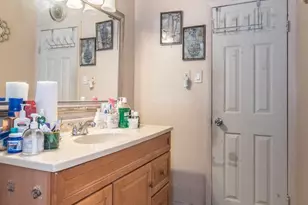 8023 Chelwynde Ave, Philadelphia, PA 19153 - Photo 52