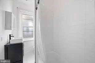 1664 Dyre St, Philadelphia, PA 19124 - Photo 16