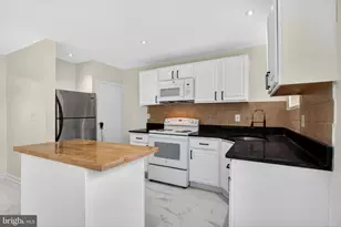 2536 S 74th St, Philadelphia, PA 19153 - Photo 12