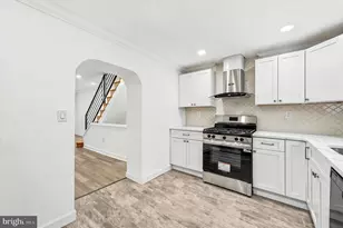 1031 Winton St, Philadelphia, PA 19148 - Photo 8