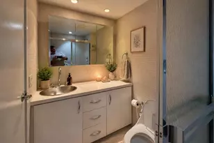 2020 Walnut St, Philadelphia, PA 19103 - Photo 8