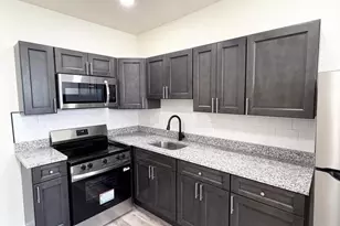 240 W Ontario St, Philadelphia, PA 19140 - Photo 4