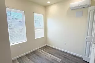 240 W Ontario St, Philadelphia, PA 19140 - Photo 14