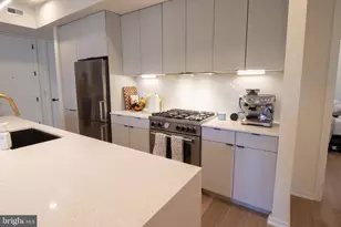 2011 Cambridge St, Philadelphia, PA 19130 - Photo 4