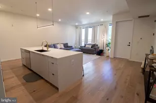 2011 Cambridge St, Philadelphia, PA 19130 - Photo 6