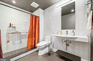 934 N 3rd St, Philadelphia, PA 19123 - Photo 18