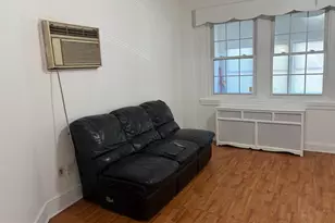 7058 Saybrook Ave, Philadelphia, PA 19142 - Photo 6
