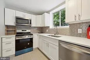 933 League St, Philadelphia, PA 19147 - Photo 6