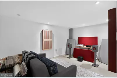 1318 S Lawrence Street, Philadelphia, PA 19147 - Photo 22