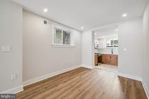 2602 S 10th St, Philadelphia, PA 19148 - Photo 4